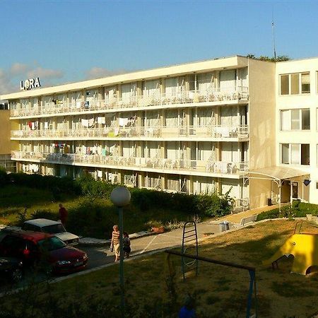 Lora Hotel Албена Екстериор снимка